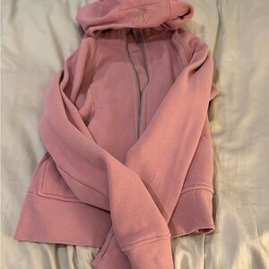 Lululemon Women's Mauve Scuba Hoodie